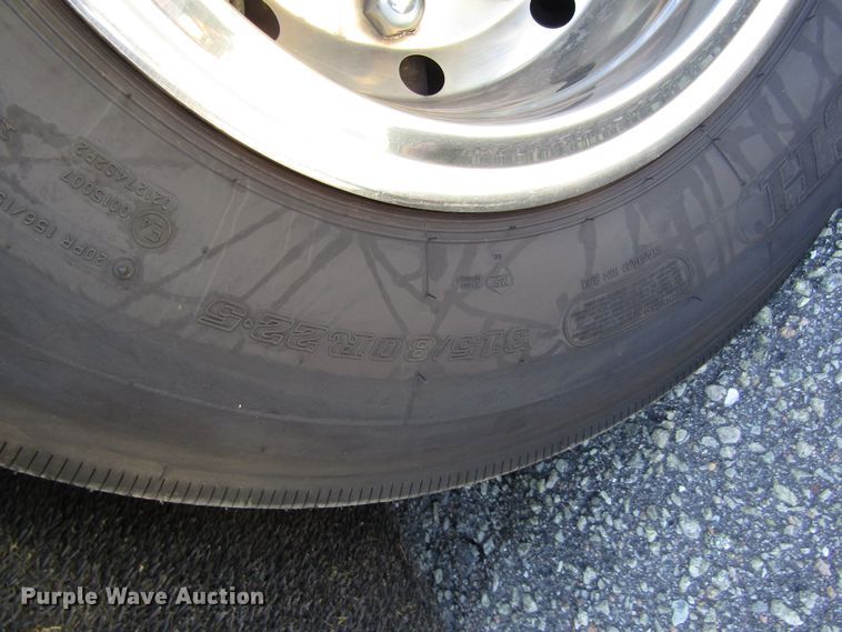 image for item DB4966 1998 Van Hool T940 coach bus