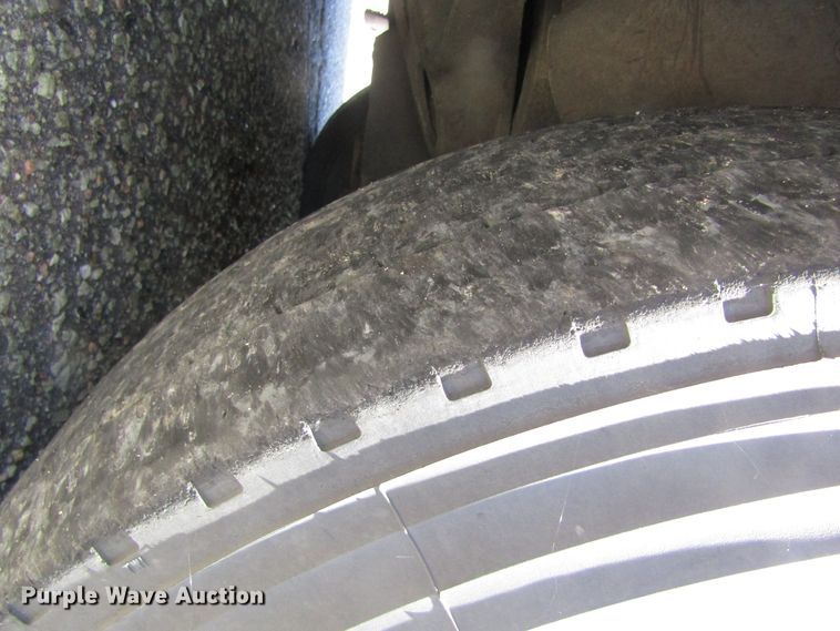 image for item DB4966 1998 Van Hool T940 coach bus