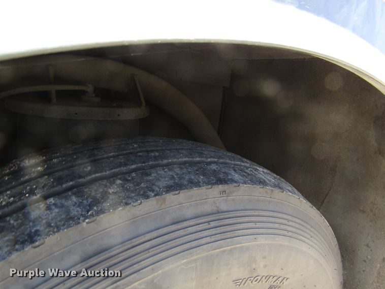 image for item DB4966 1998 Van Hool T940 coach bus