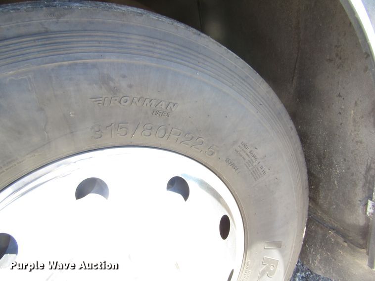 image for item DB4966 1998 Van Hool T940 coach bus