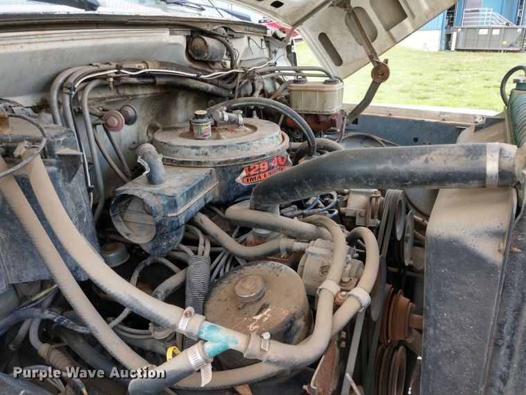 image for item DD7093 1989 Ford F700 bucket truck