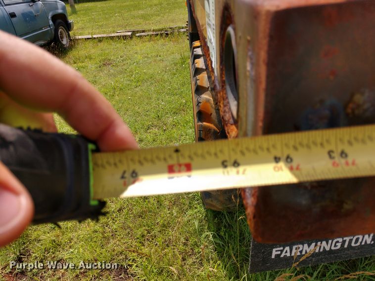 image for item DD7096 2000 Freightliner FC70 flatbed truck