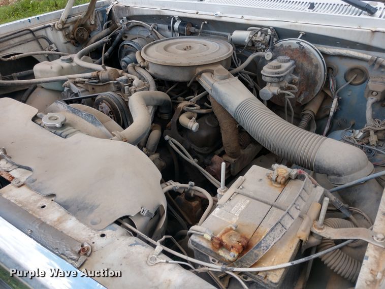 image for item DD7098 1991 Dodge D150 pickup truck