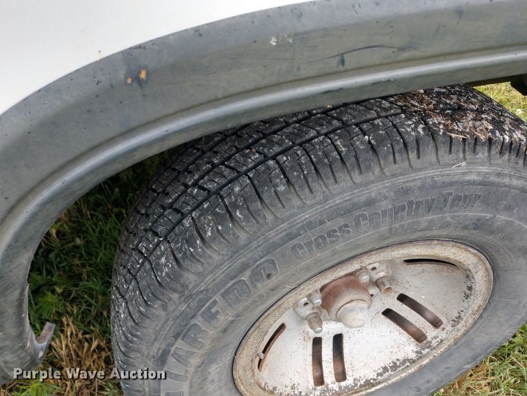 image for item DD7098 1991 Dodge D150 pickup truck