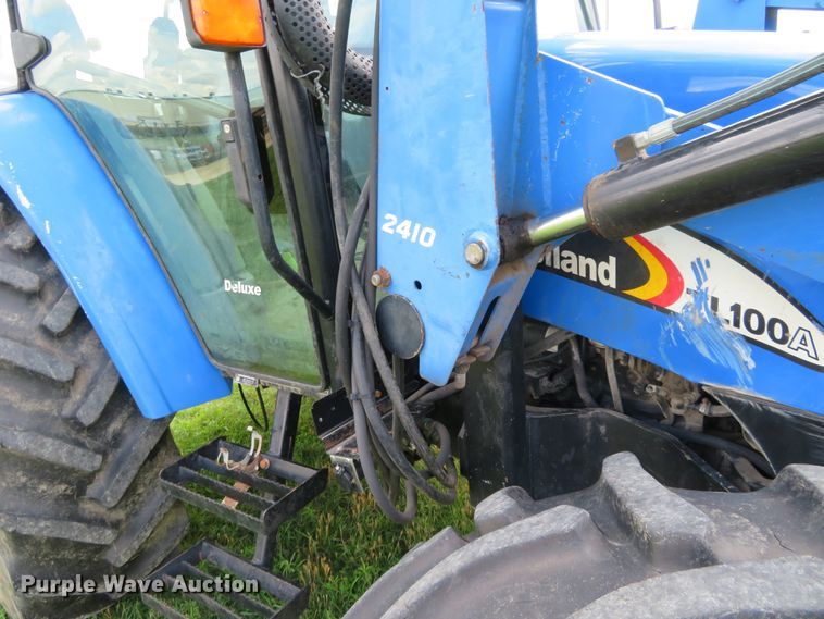 image for item DD7100 2007 New Holland TL100A tractor