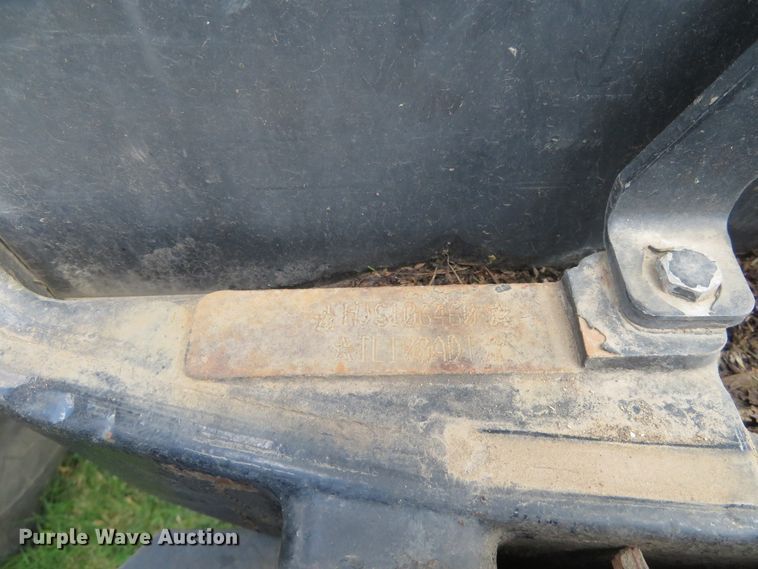 image for item DD7100 2007 New Holland TL100A tractor