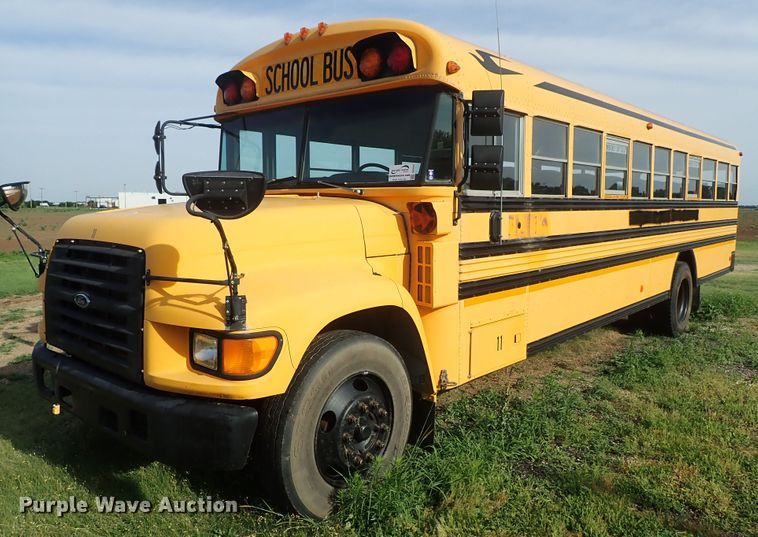image for item DE5422 1998 Ford B800 Blue Bird school bus