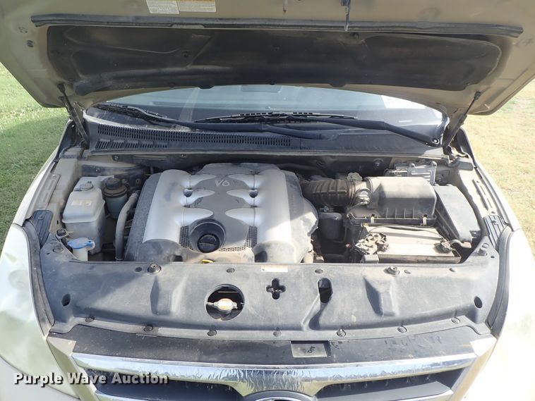 image for item DE5423 2007 Hyundai Entourage van