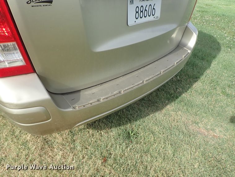 image for item DE5423 2007 Hyundai Entourage van