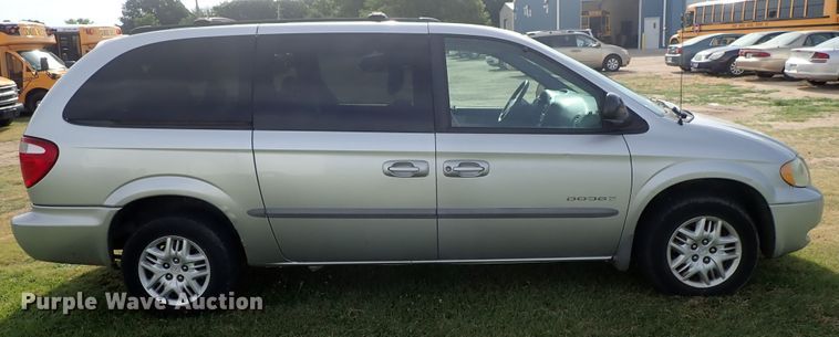 image for item DE5424 2001 Dodge Grand Caravan van