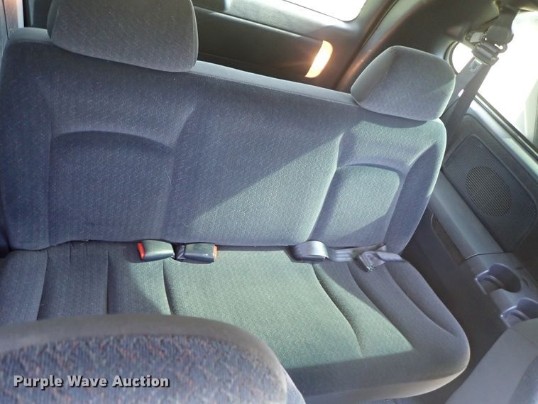 image for item DE5424 2001 Dodge Grand Caravan van