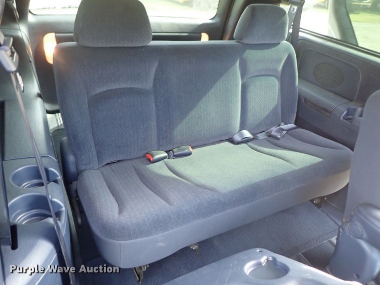 image for item DE5424 2001 Dodge Grand Caravan van