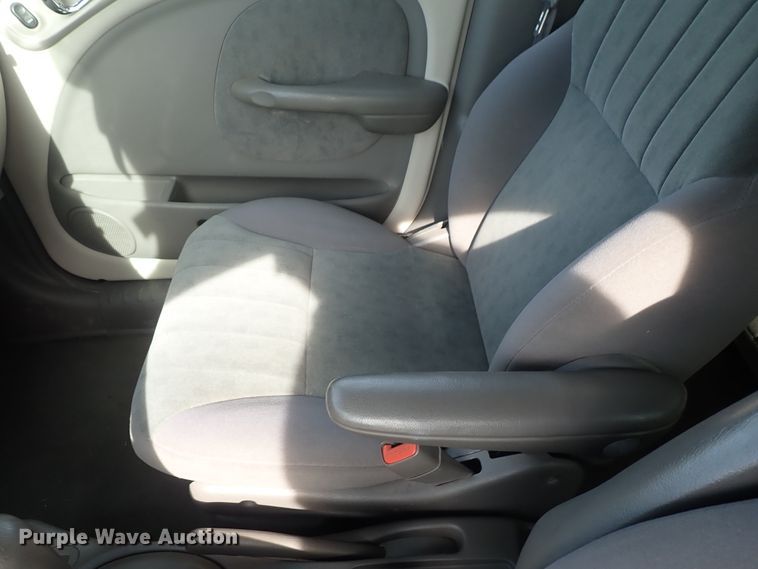 image for item DE5426 2002 Chrysler PT Cruiser