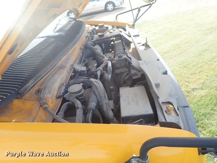 image for item DE5427 2006 Ford E350 Super Duty Collins school bus