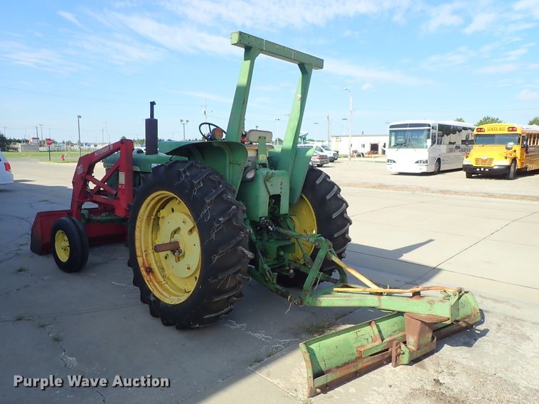 image for item DE5455 John Deere 2520 tractor