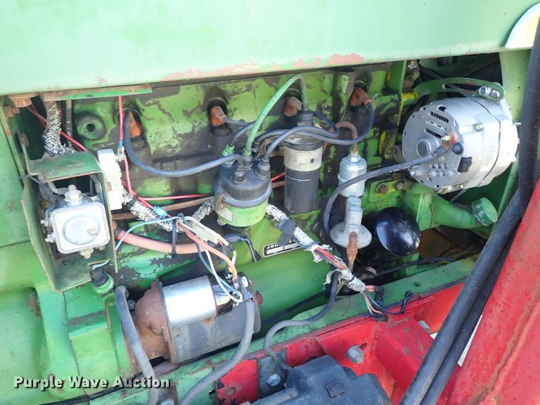 image for item DE5455 John Deere 2520 tractor