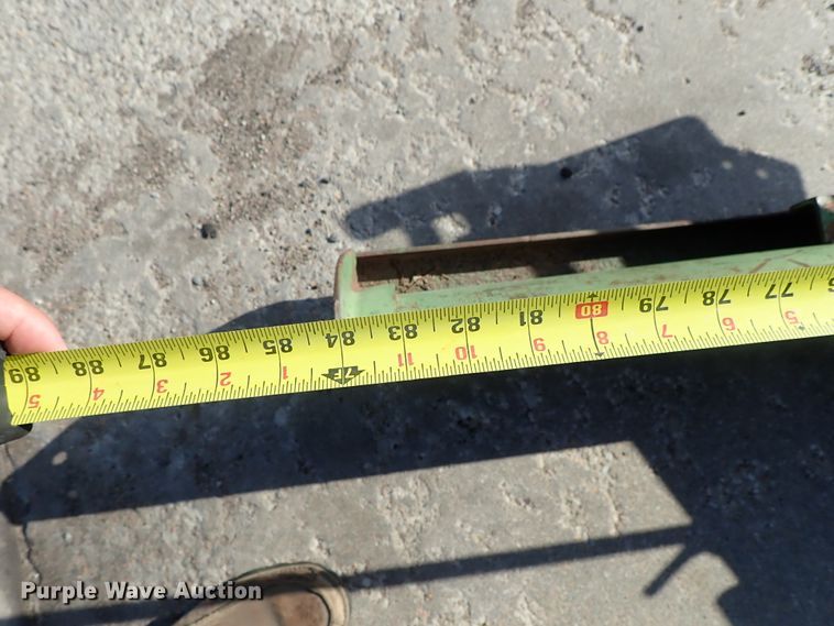 image for item DE5455 John Deere 2520 tractor