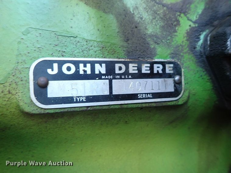 image for item DE5455 John Deere 2520 tractor