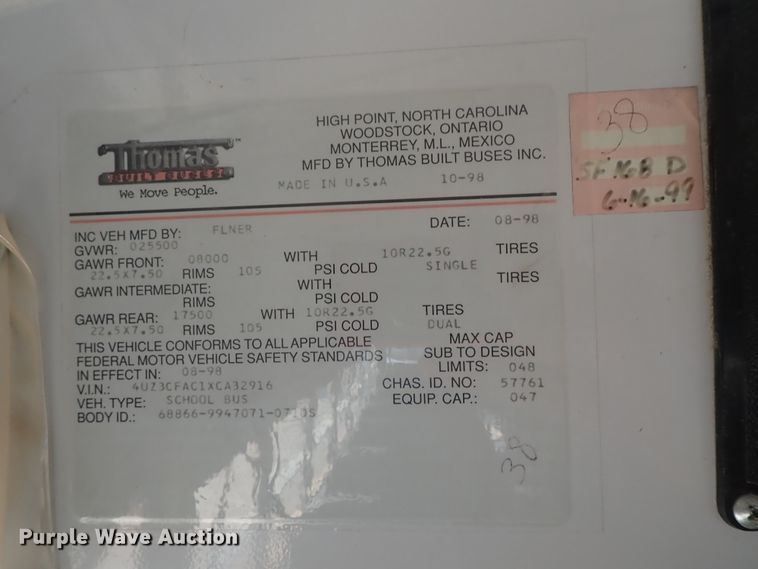 image for item DE5456 1999 Freightliner FS65 Thomas school bus