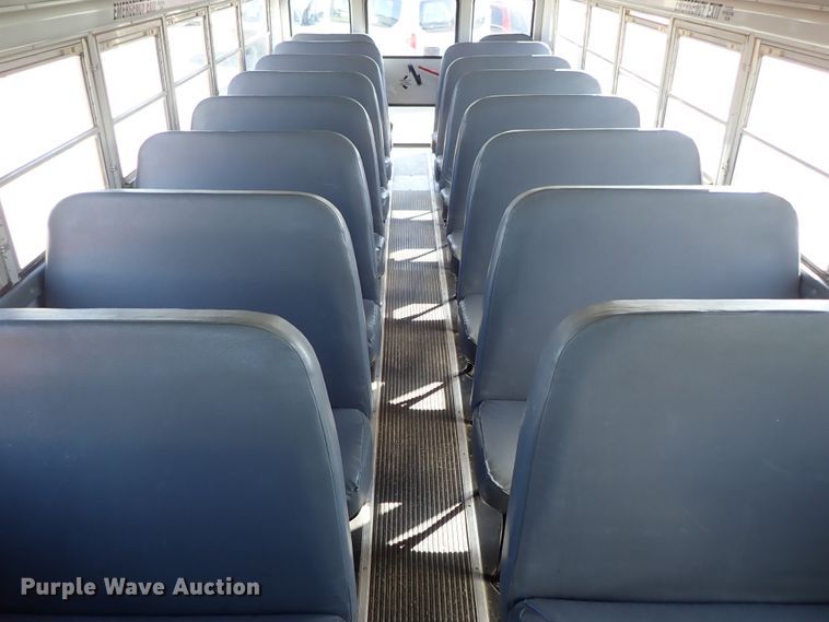 image for item DE5456 1999 Freightliner FS65 Thomas school bus