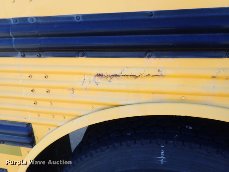 image for item DE5456 1999 Freightliner FS65 Thomas school bus