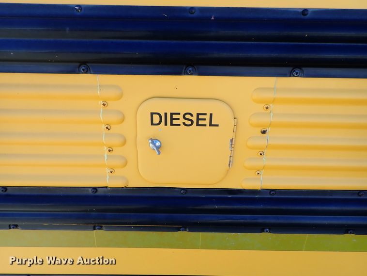 image for item DE5456 1999 Freightliner FS65 Thomas school bus