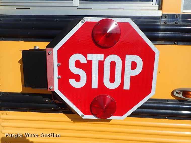 image for item DE5456 1999 Freightliner FS65 Thomas school bus