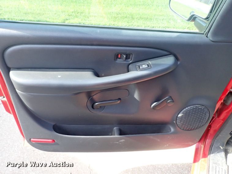 image for item DE5457 2000 Chevrolet Suburban C1500 SUV