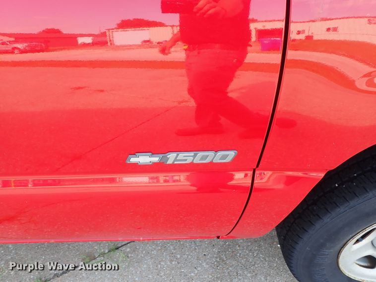 image for item DE5457 2000 Chevrolet Suburban C1500 SUV