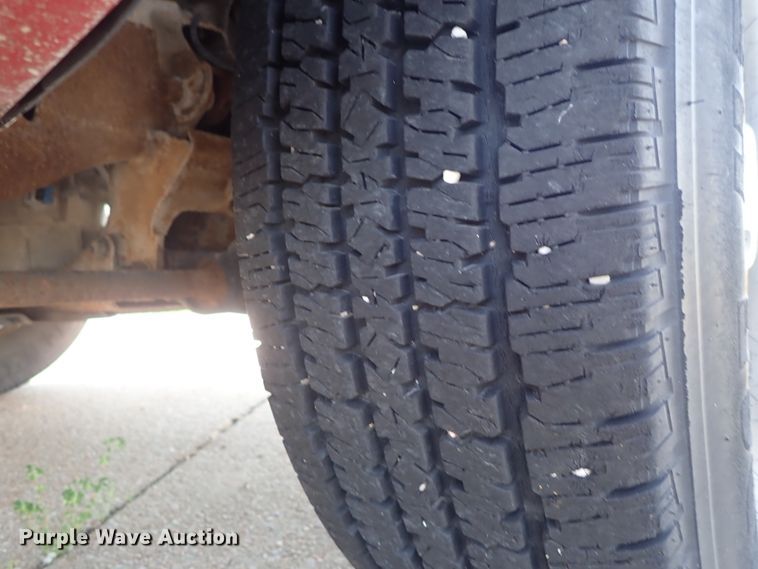 image for item DE5457 2000 Chevrolet Suburban C1500 SUV