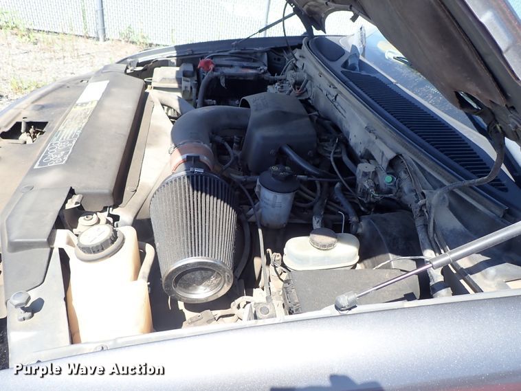 image for item DE5466 2003 Ford F150 SuperCab pickup truck