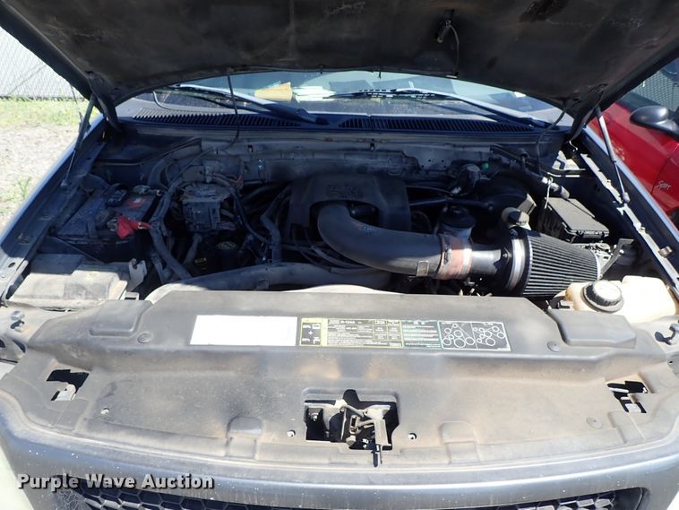 image for item DE5466 2003 Ford F150 SuperCab pickup truck