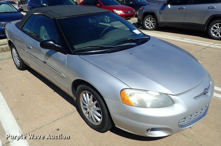 image for item DE5478 2001 Chrysler Sebring convertible