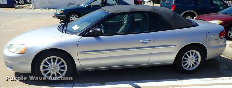 image for item DE5478 2001 Chrysler Sebring convertible