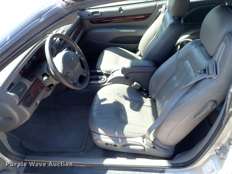 image for item DE5478 2001 Chrysler Sebring convertible