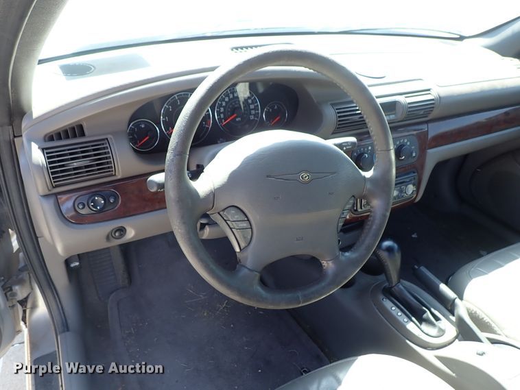 image for item DE5478 2001 Chrysler Sebring convertible