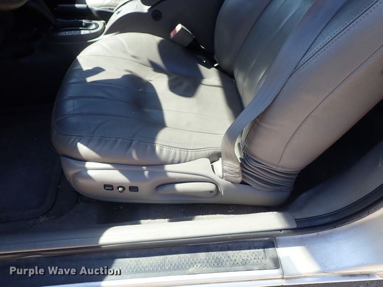 image for item DE5478 2001 Chrysler Sebring convertible