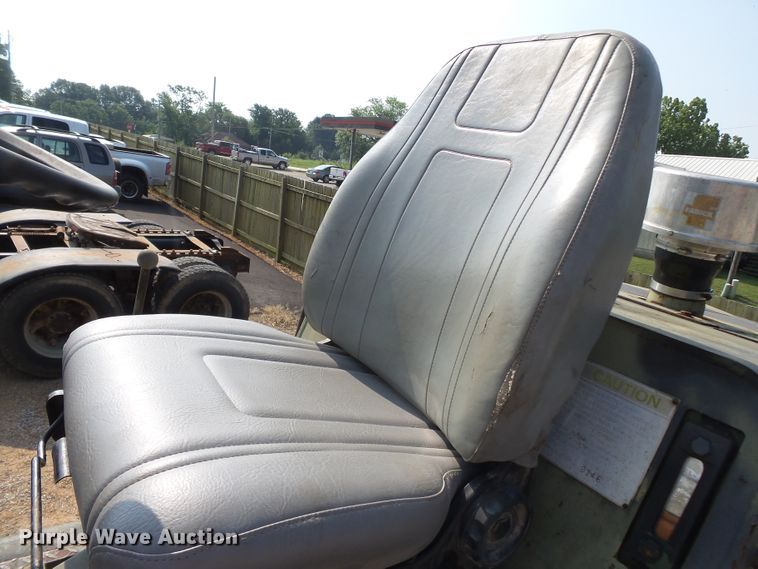 image for item DE7833 1977 Bomag K300 landfill compactor