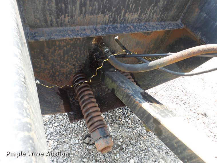 image for item DE7834 2004 Davis PDT12-7 end dump trailer