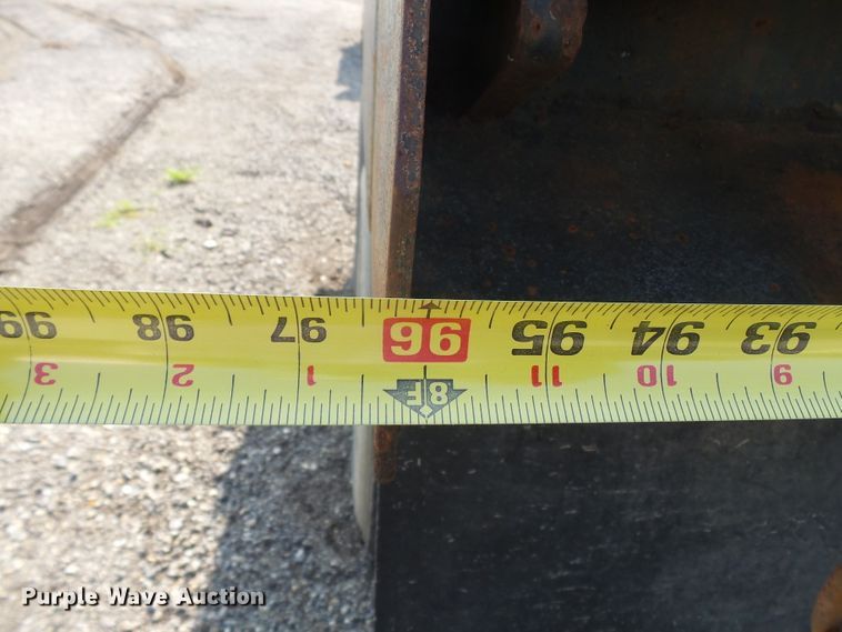 image for item DE7834 2004 Davis PDT12-7 end dump trailer