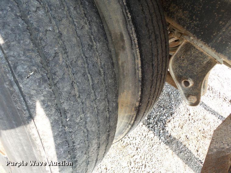 image for item DE7834 2004 Davis PDT12-7 end dump trailer