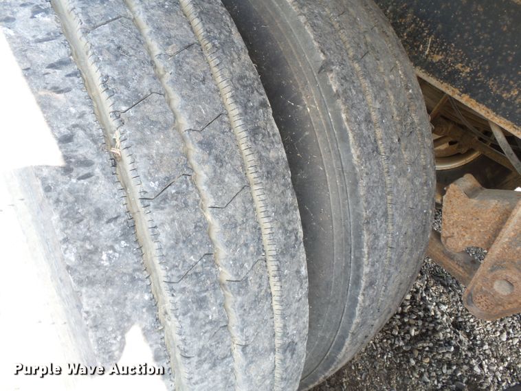 image for item DE7834 2004 Davis PDT12-7 end dump trailer