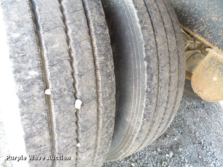 image for item DE7834 2004 Davis PDT12-7 end dump trailer