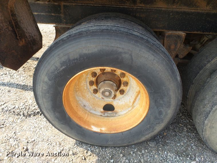 image for item DE7834 2004 Davis PDT12-7 end dump trailer