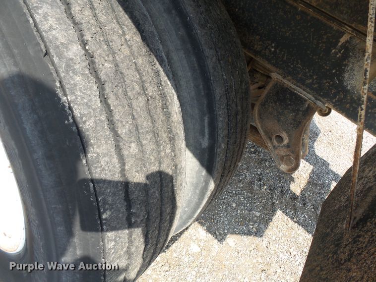 image for item DE7835 2004 Davis PDT12-7 end dump trailer