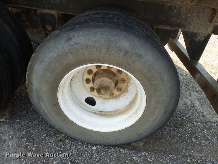 image for item DE7835 2004 Davis PDT12-7 end dump trailer