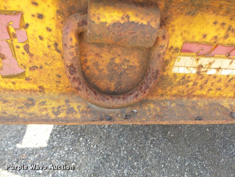 image for item DE7836 1990 CZ Engineering CZ720KT equipment trailer