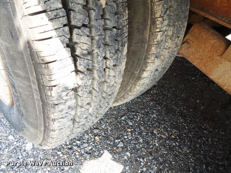 image for item DE7836 1990 CZ Engineering CZ720KT equipment trailer