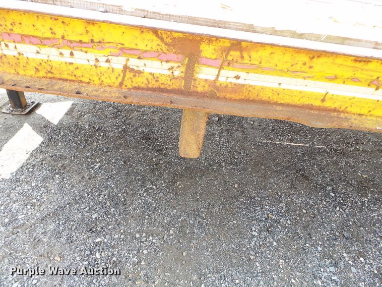 image for item DE7836 1990 CZ Engineering CZ720KT equipment trailer