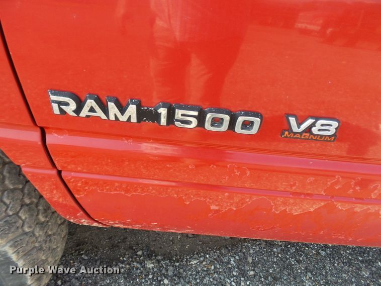 image for item DE7839 1996 Dodge Ram 1500 pickup truck